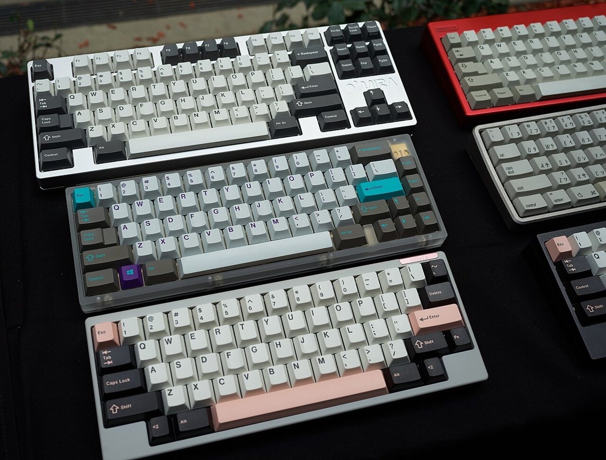 K84 mechanical keyboard — photo 4 of 4