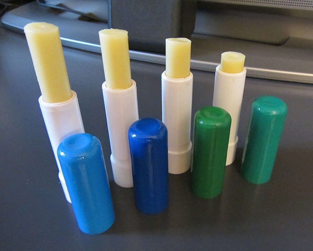 Beeswax lip balms — photo 1 of 3