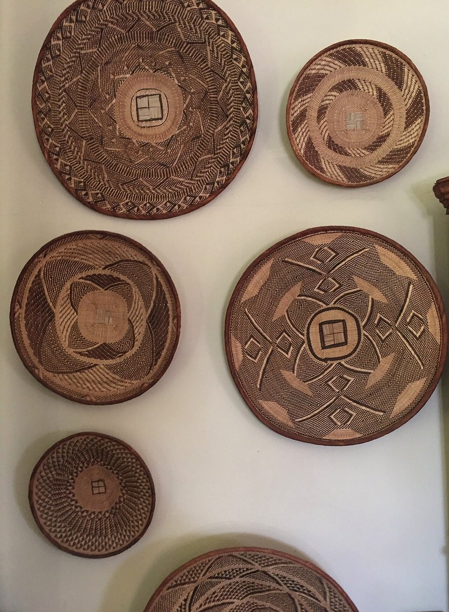 Binga ilala palm basket — photo 1 of 3