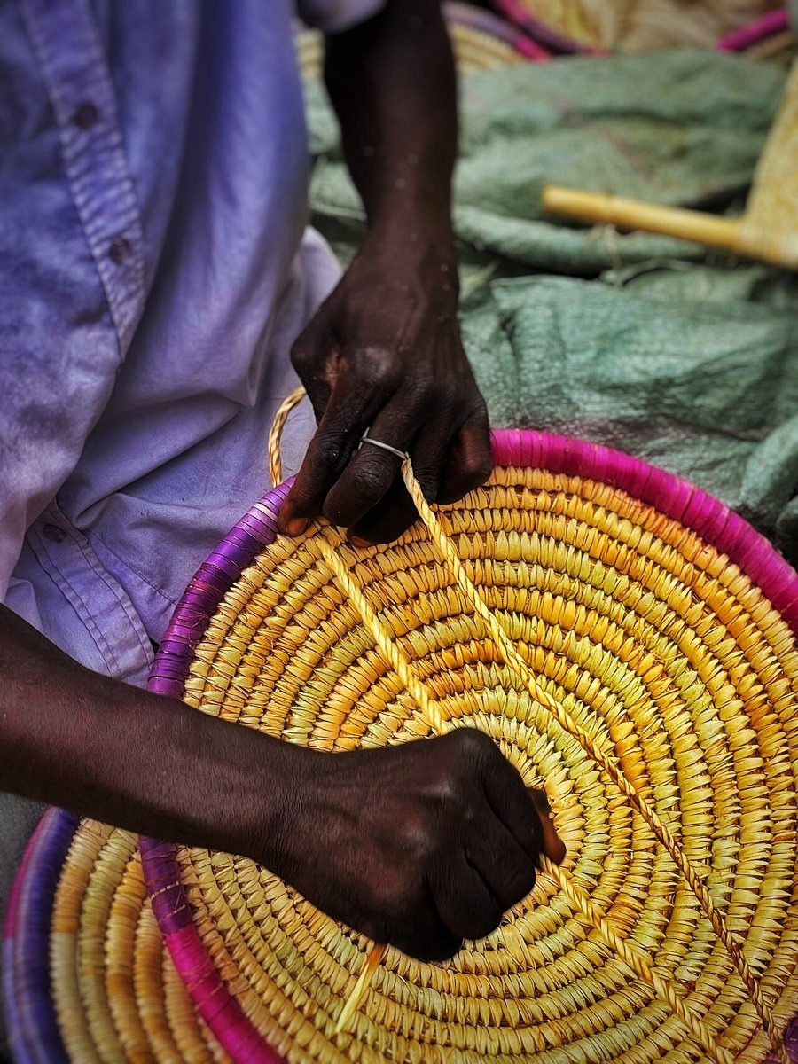 Binga ilala palm basket — photo 2 of 3