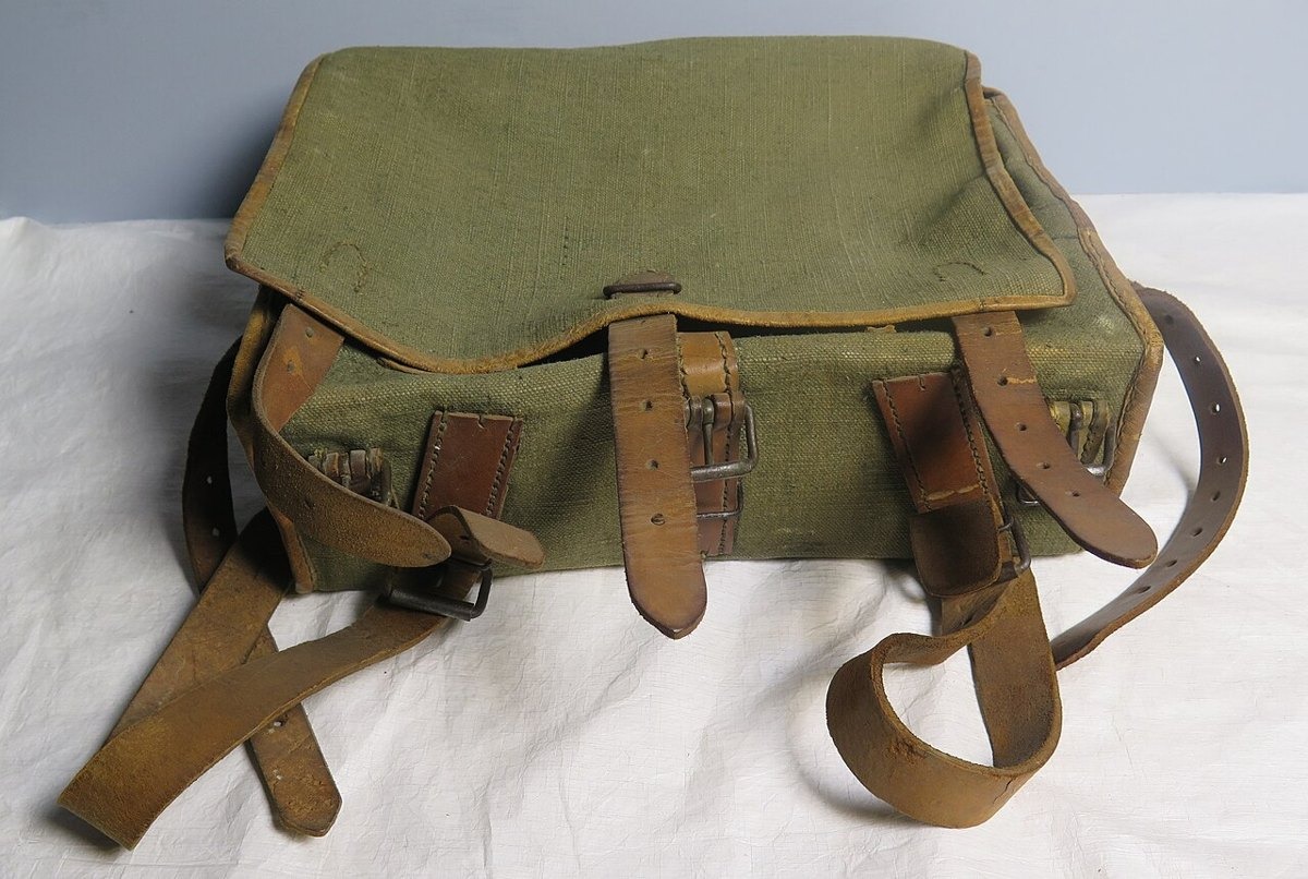 Waxed canvas backpack — photo 1 of 3