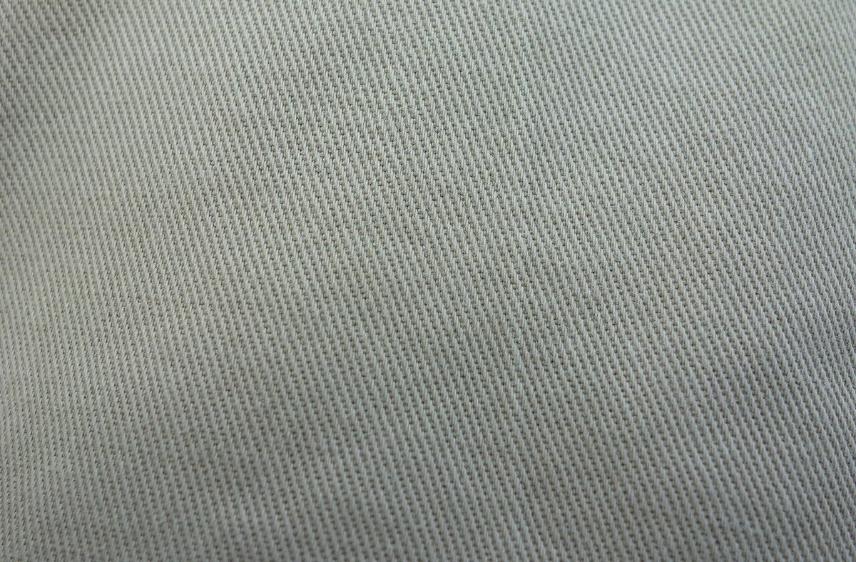 Men's chino trousers — photo 4 of 4