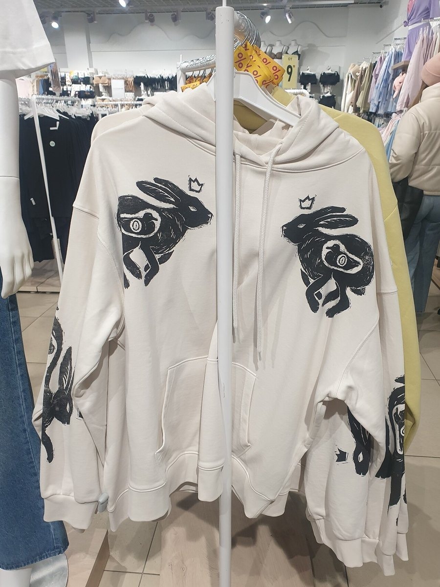 Kids' cotton hoodie — photo 1 of 1