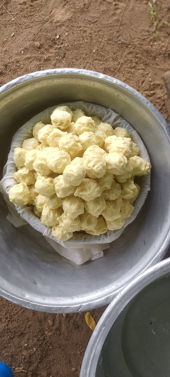 Whipped shea body butter — photo 3 of 4