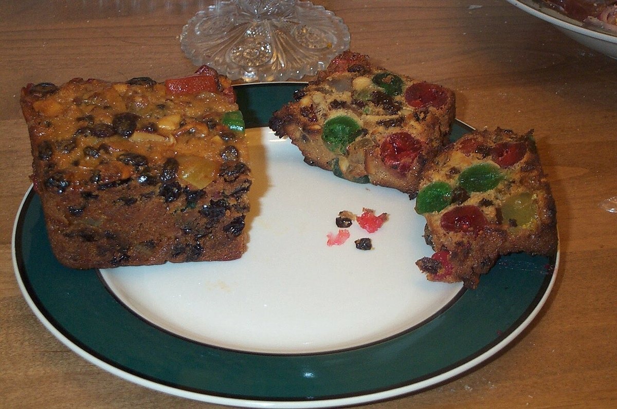 Celebration fruit cake — photo 2 of 4
